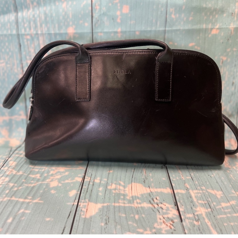 Furla Black leather Shoulder Bag